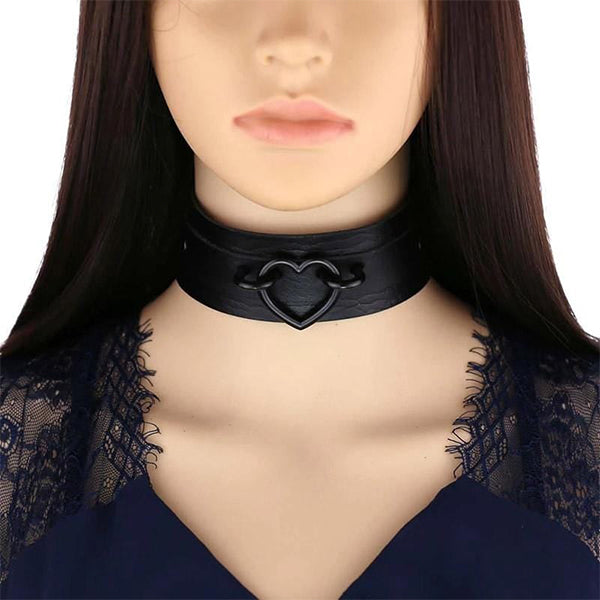 Black Heart Choker Necklace