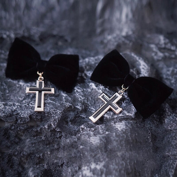 Gothic Bowknot Hair Clip