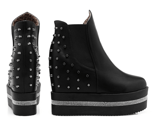 Dark Davenport Boots