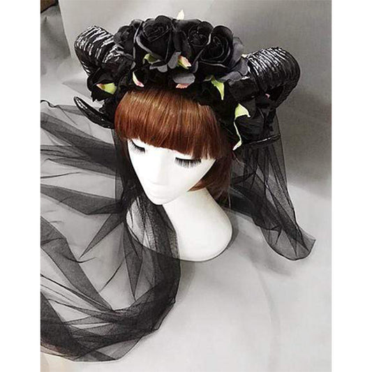 Gothic Horns headdress with optional black veil (black)
