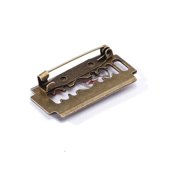 Vintage Razor Brooch