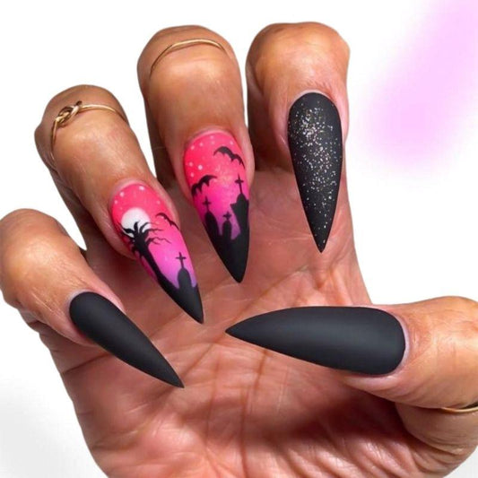 Spooky Life Fashion Nails