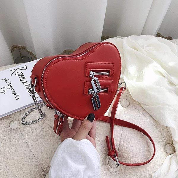 Clutch Love Bag