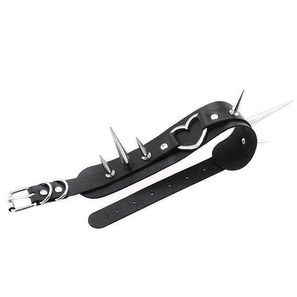 Long Spike Heart Choker Necklace