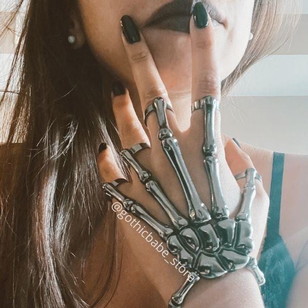 Skull Accessories
