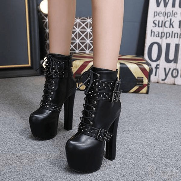 Circe Boots