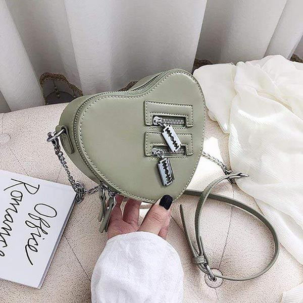 Clutch Love Bag