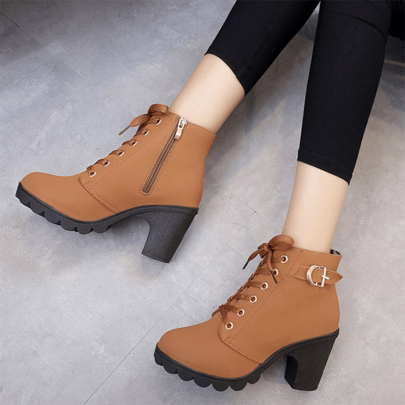 The Sleek Rocker Chic Boots (womens)