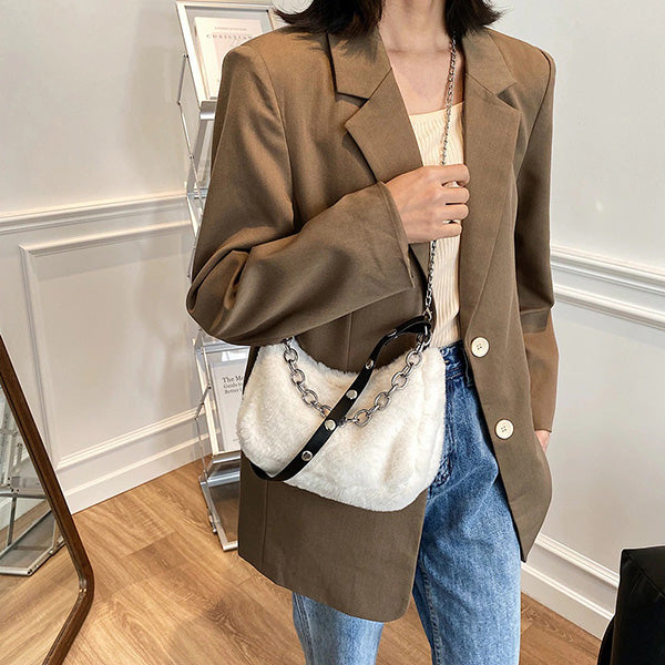 Miss Fuzzy Chain Shoulder Bag