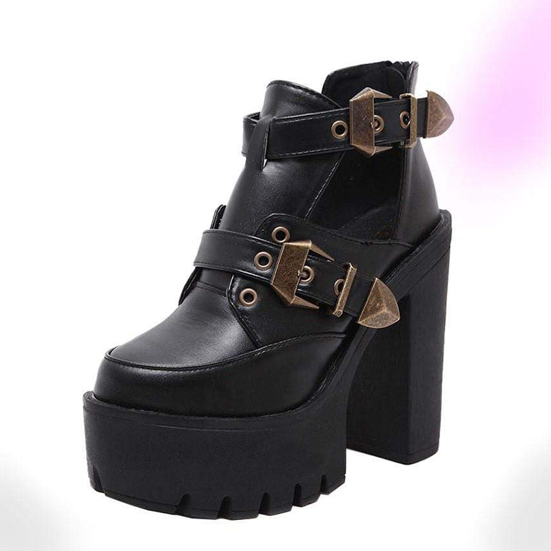 Grunge Buckle Heels