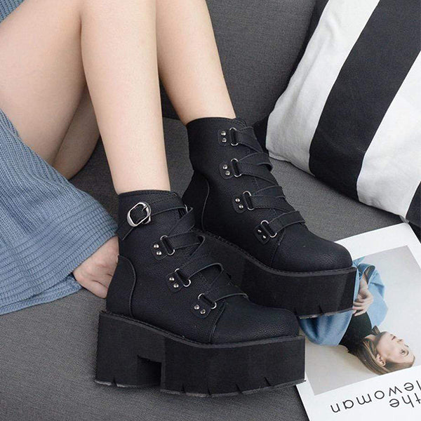 Doing Damage Ankle Boots